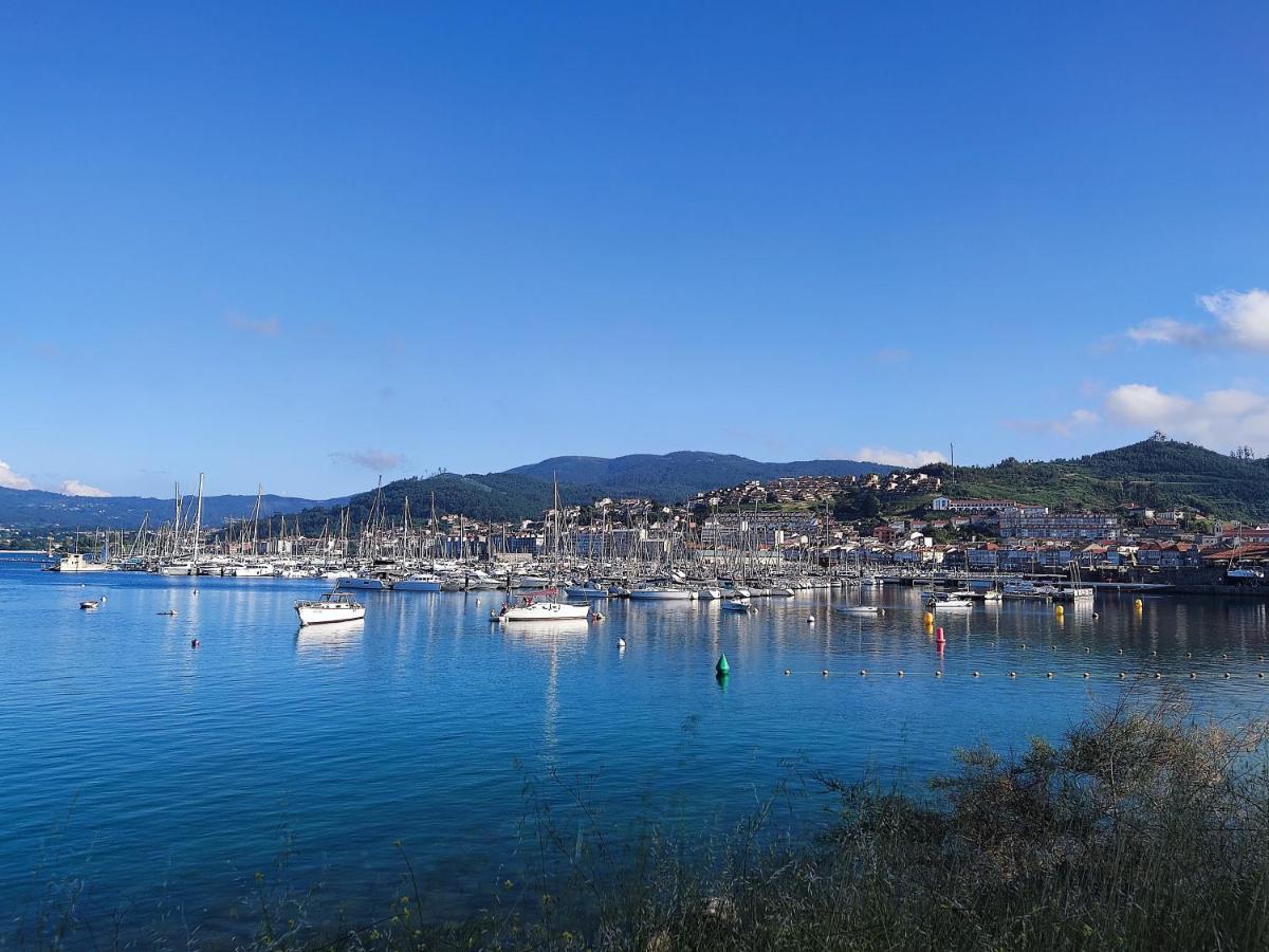 Inmejorables vistas a las islas Cies Baiona Exterior foto